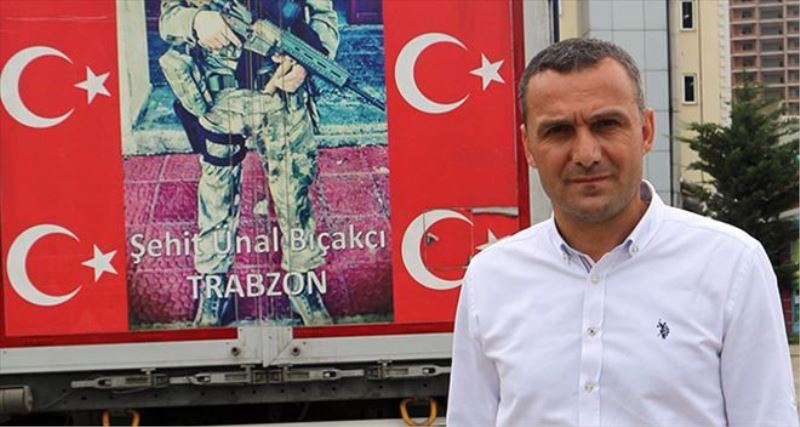Türk bayrağı asarken teröristlerin taciz ateşine uğrayan Abdullah Özer o anları anlattı