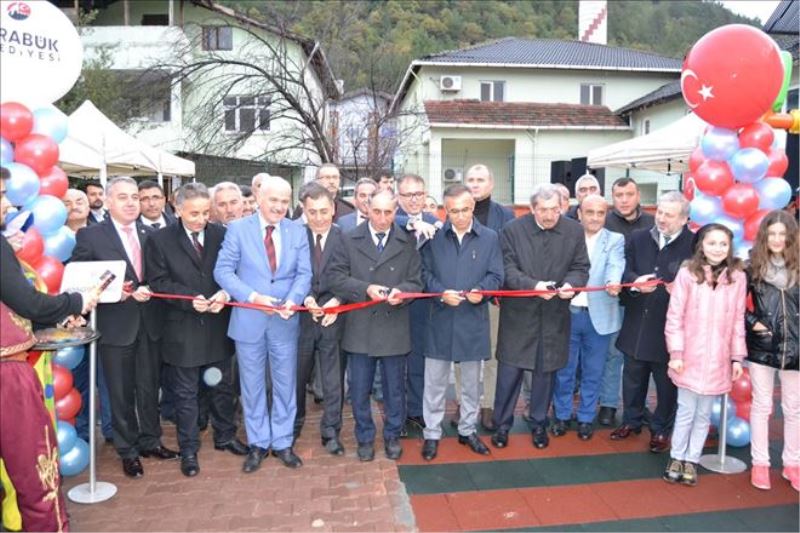 Fatih Mahallesi Vali Kemal Çeber Parkı´nın açılışı yapıldı