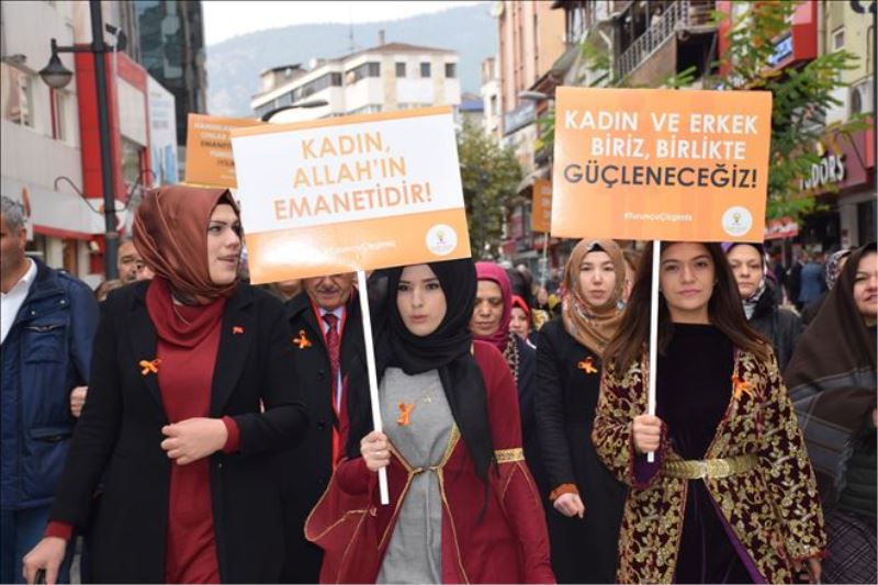 AK Parti Kadın Kollarından kadına yönelik şiddetle mücadeleye destek