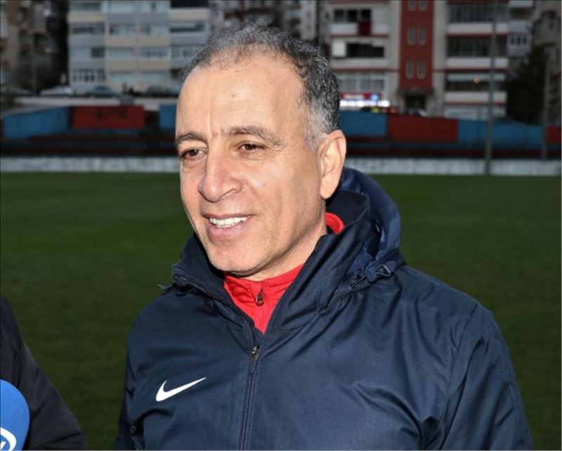 Taner Öcal: “Hedefimiz iyi futbol iyi sonuç”