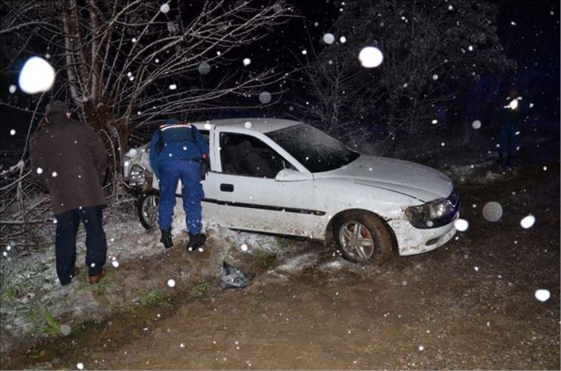 Kar yağışı beraberinde kazaları getirdi: 1 ölü, 8 yaralı