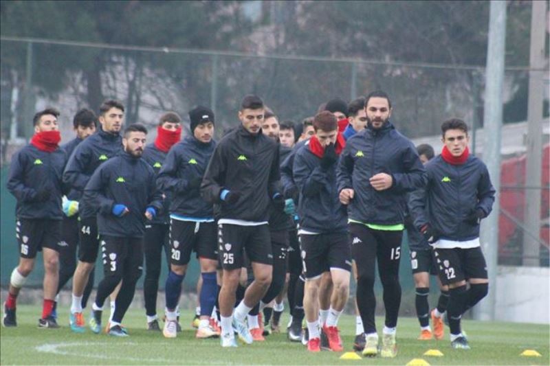 Karabükspor´da İstanbulspor maçı hazırlıkları başladı