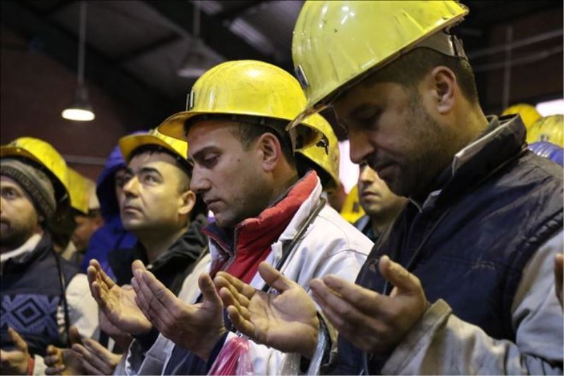 Grizuda ölen 263 madenci dualarla anıldı