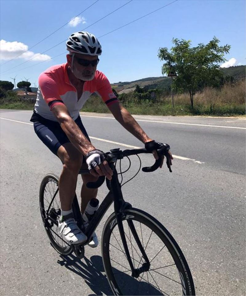 63 yaşındaki bisiklet sporcusu, araba çarpması sonucu hayatını kaybetti