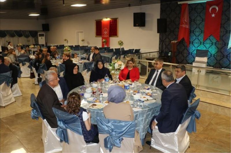 Vali Gürel, şehit aileleri ve gazilerle iftar yemeğinde bir araya geldi
