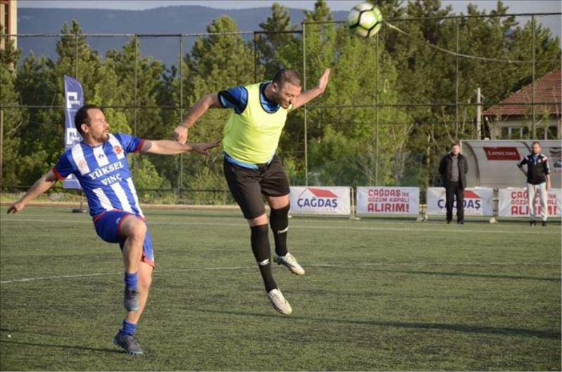 Altın Safran Kurumlararası futbol turnuvasında sona gelindi