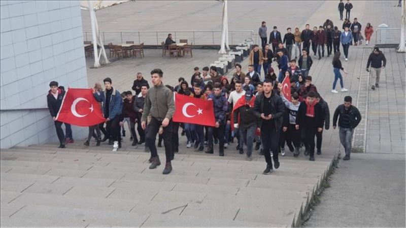 Öğrenciler Mehmetçik için tek yürek oldu