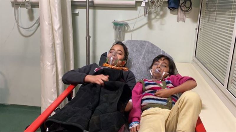 Karbonmonoksitten zehirlenen Suriyeli 8 kişilik aile hastaneye kaldırıldı