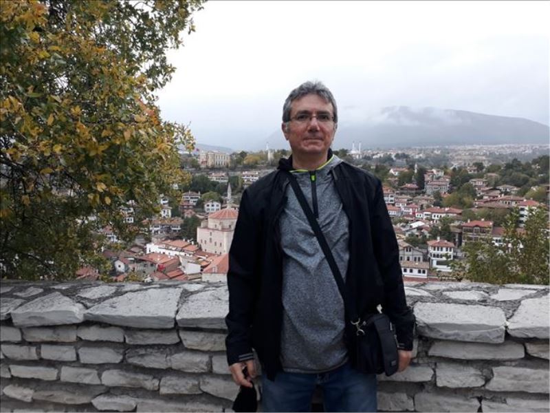 Prof. Dr. Karadavut´a Bilge Tonyukuk Türk Eğitimine Hizmet Ödülü