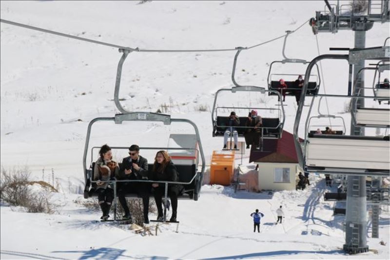 Keltepe Kayak Merkezi 10 bin kişi ağırladı
