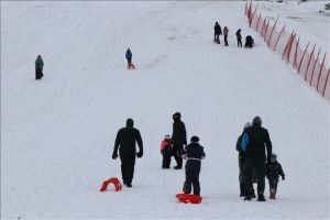 Mart karı kayak merkezini yeniden açtırdı