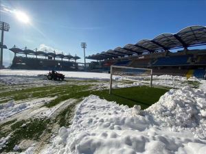 Kardemir Karabükspor - Çankaya FK maçı kar yağışı nedeniyle ertelendi