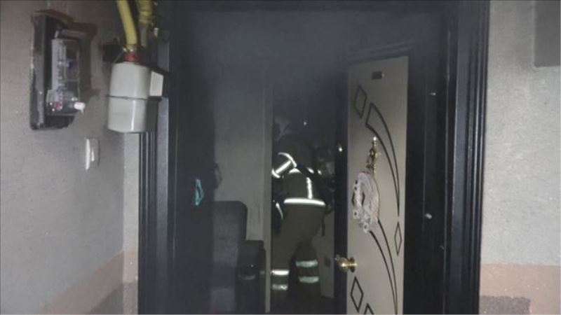 Yangını söndürme çalışmalarında evini su basan kadın isyan etti